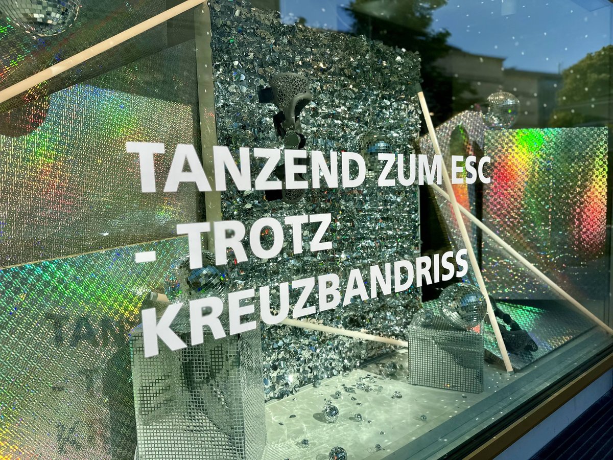ESC Basel Schaufenster ORTHO-TEAM