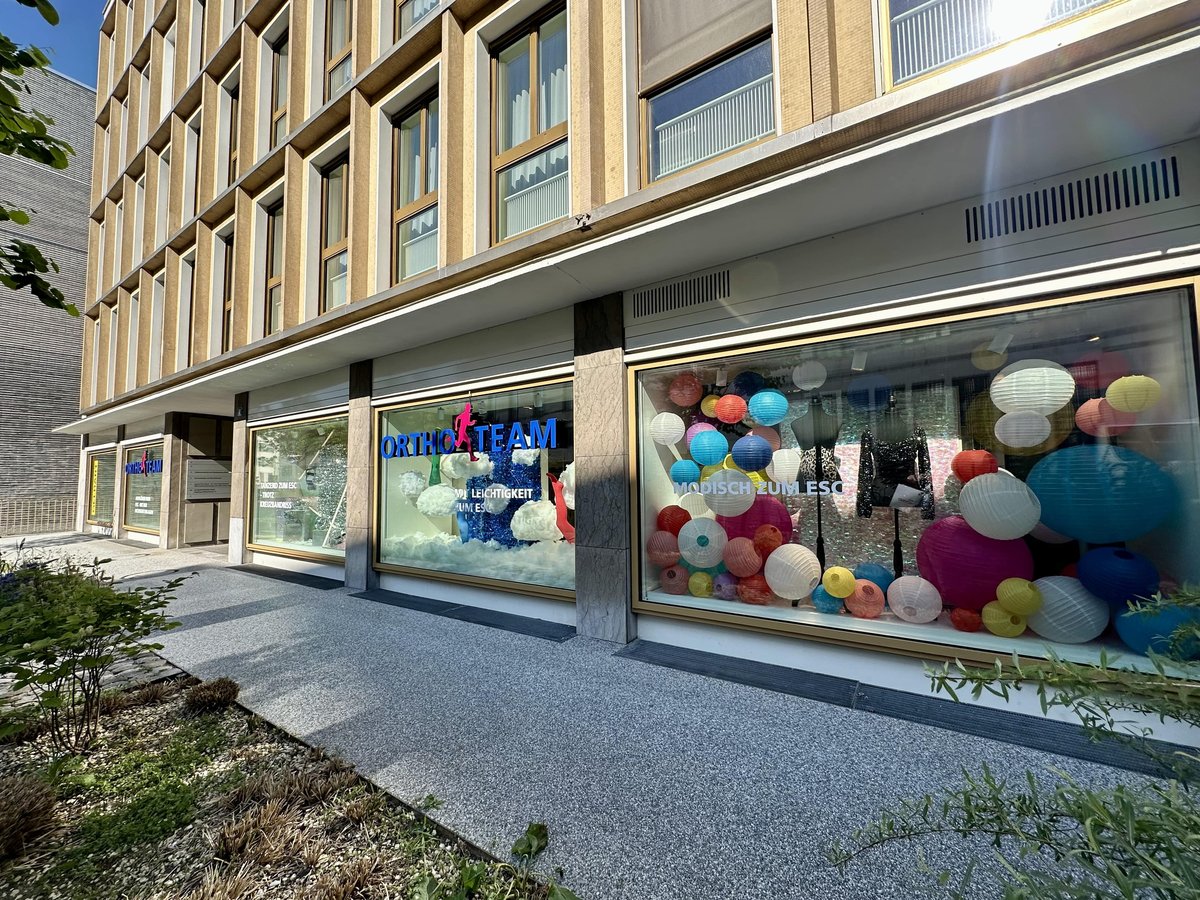 ESC Basel Schaufenster ORTHO-TEAM